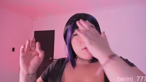 Amber  online show from June 2, 11:56 am