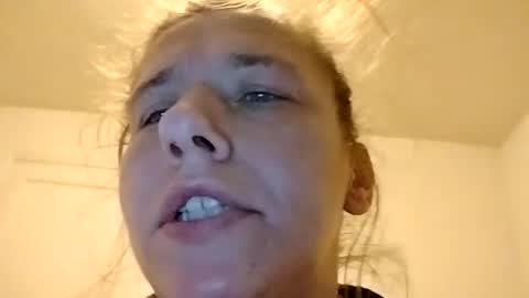 amberjohnson1387 online show from November 30, 10:33 am