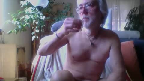 Amberr11 online show from March 18, 9:04 am