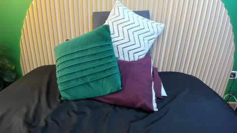 Amber online show from October 24, 10:10 pm