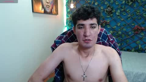 Snapshot of ambrosebull chatting on October 22, 2:41 pm Ambrosebull online show from October 22, 2:41 pm