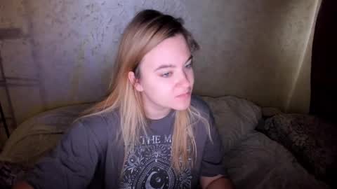 ambrosia__ online show from September 27, 4:54 am