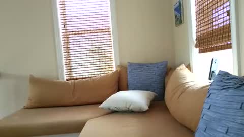 ambrrr69 online show from August 1, 4:08 pm