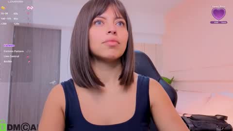 AMELIA online show from January 11, 12:00 pm