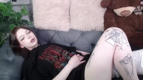 Amelia online show from December 8, 3:56 pm