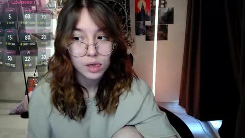 Amelia online show from November 20, 8:02 am