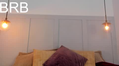Amelie online show from October 6, 8:54 am