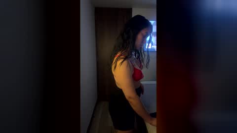 Amelia Morgan online show from June 7, 1:55 am