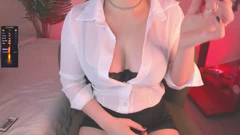 Amelie online show from October 28, 2:18 pm