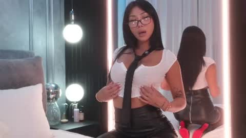 Ami online show from June 22, 5:42 pm