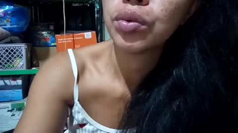 Amia online show from December 5, 9:56 pm