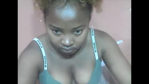 amielle_01 online show from April 28, 6:07 am