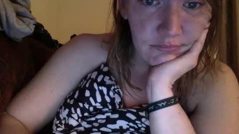 amileamariestar online show from March 6, 8:48 pm