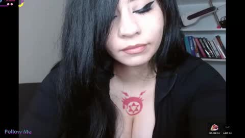 amilust online show from October 3, 5:54 pm