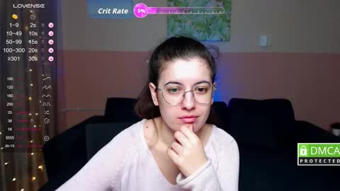 Amina online show from December 5, 12:36 pm