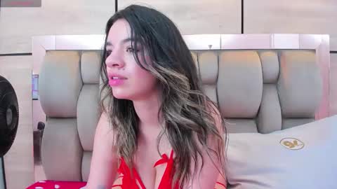 Snapshot of ammie_hale chatting on October 16, 8:40 pm Ammie online show from October 16, 8:40 pm