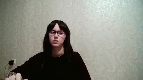 Amomira honeyx online show from May 26, 3:18 pm