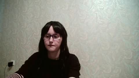 Amomira honeyx online show from July 3, 7:24 am