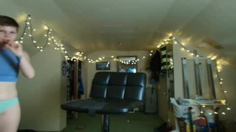 Amora Mystic online show from November 13, 4:37 am