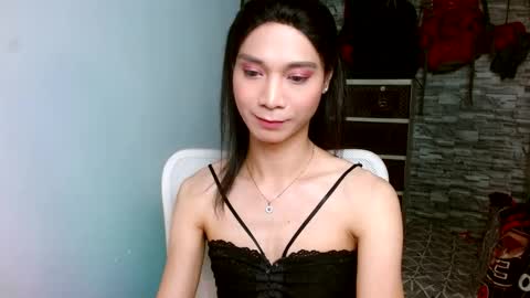 Tina online show from March 7, 6:19 pm