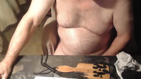 Snapshot of amslave4f chatting on October 23, 1:45 pm amslave4f online show from October 23, 1:45 pm