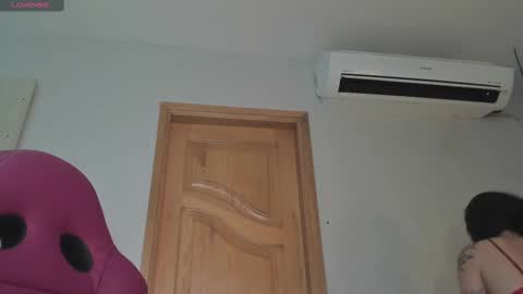 Snapshot of amy_bubble chatting on March 3, 5:52 pm Bel online show from March 3, 5:52 pm