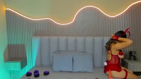 Amy Estrellita online show from April 7, 11:12 am