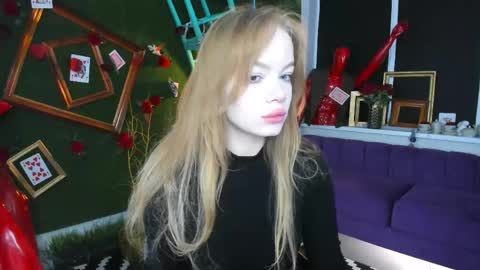 Amy online show from April 18, 5:09 am