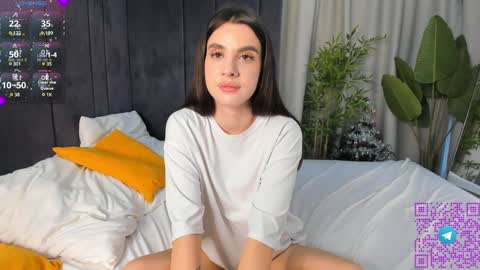 Emily online show from January 10, 1:09 pm