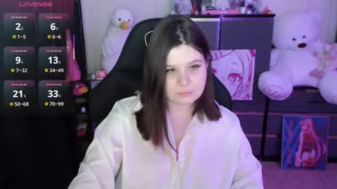 amyvibes online show from February 2, 8:05 pm