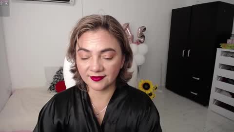 Snapshot of ana_hotmilf chatting on January 26, 1:04 pm  Ana  online show from January 26, 1:04 pm