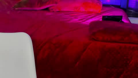 Ana My schedule 0400 - 1600 GMT -5 online show from January 8, 5:30 pm