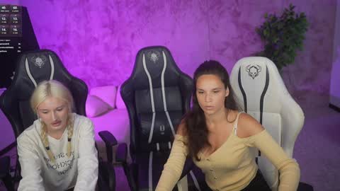 Snapshot of anabel054 chatting on September 23, 3:28 pm Anabel Kira Zlata Kira Elice Lana Dominika Sofy Kaila Bridget online show from September 23, 3:28 pm