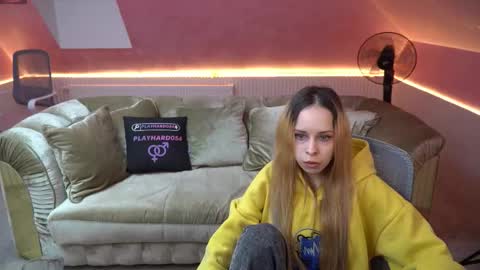 PLAYHARD054 online show from November 27, 11:51 am