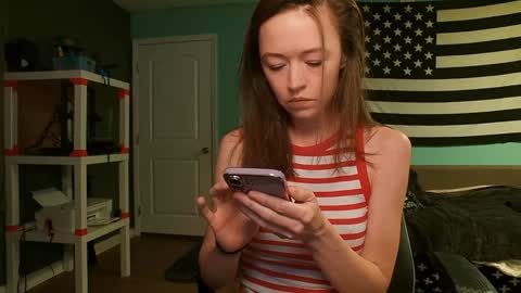 Anabelleleigh online show from February 4, 3:21 am