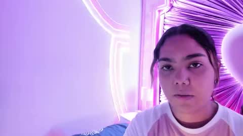 Anna online show from February 16, 4:27 pm