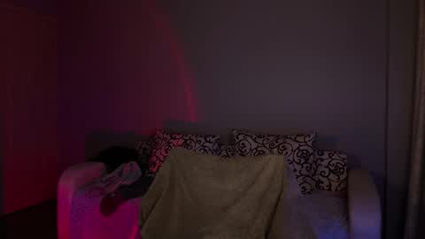 Snapshot of anahori_simon chatting on October 5, 8:49 pm simon online show from October 5, 8:49 pm