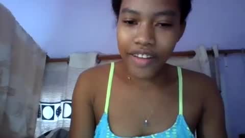 anaissa23 online show from August 8, 8:24 am