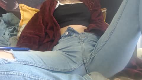 analove200 online show from March 10, 12:06 pm