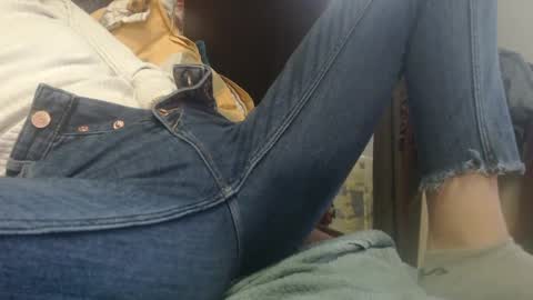 analove200 online show from March 10, 3:41 pm