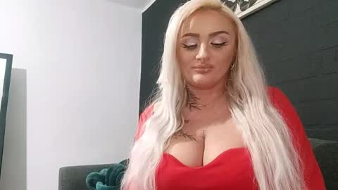 AnastasiaAmore online show from November 18, 10:24 pm