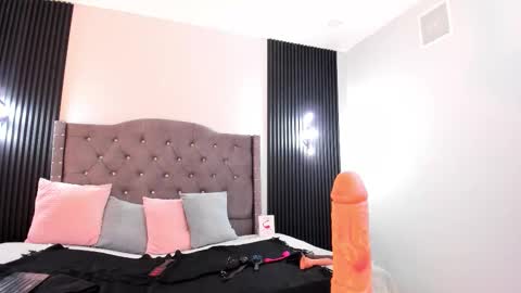 Ana 3 online show from November 13, 11:40 pm