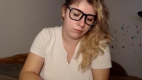 Anaysbigtits online show from December 8, 3:07 am