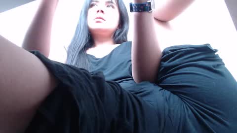 Snapshot of anddrea_ chatting on March 6, 2:40 pm online show from March 6, 2:40 pm