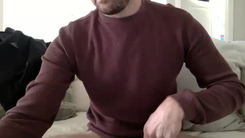 Snapshot of andees222 chatting on December 12, 7:26 pm Andees222 online show from December 12, 7:26 pm