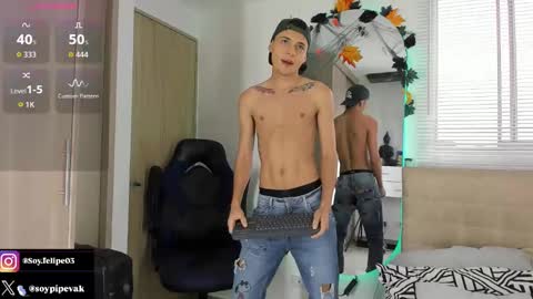 Snapshot of ander_bisex chatting on October 18, 11:14 am Ander online show from October 18, 11:14 am