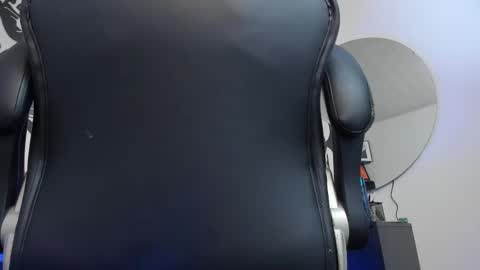 Andrs   -                   online show from February 14, 2:14 am