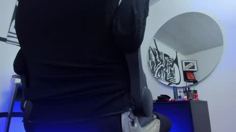 Andrs   -                   online show from May 28, 1:47 am