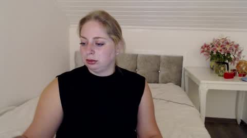 Snapshot of andorphina chatting on October 8, 5:57 am Andorphin online show from October 8, 5:57 am