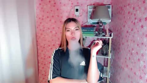 andrea06121998 online show from January 9, 5:35 am